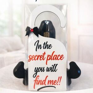 Prayer Door Hanger Sign - White, Black & Red